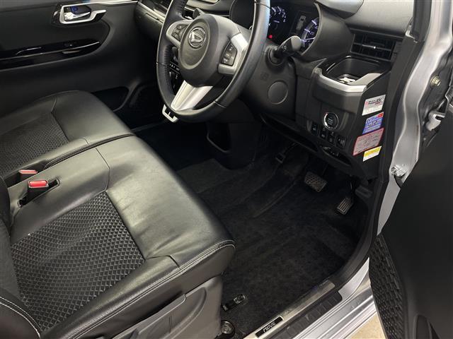 ムーヴ カスタム RS ハイパーリミテッドSAIII 純正ナビ 全方位カメラ ビルトインETC 衝突回避支援ブレーキ 誤発進抑制機能 車線逸脱警報 オートハイビーム LEDヘッドライト シートヒーター ドライブレコーダー 純正アルミホイール スマートキー(8枚目)