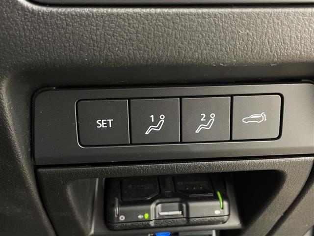 CX-60 XD Lパッケージ 純正12.3インチナビ 全方位 ビルトインETC スマートブレーキサポート レーンキープアシスト ブラインドスポットモニター レザーシート シートヒーター 置くだけ充電 レーダークルーズ 前後ドラレコ(29枚目)