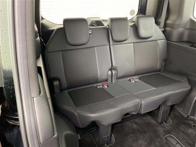 ステップワゴン e:HEVスパーダ 純正11.4インチナビ TV バックカメラ ドラレコ 衝突軽減ブレーキ レーンキープアシスト ブラインドスポットモニター 両側パワースライドドア パワーバックドア ハーフレザー シートヒーター LED(12枚目)