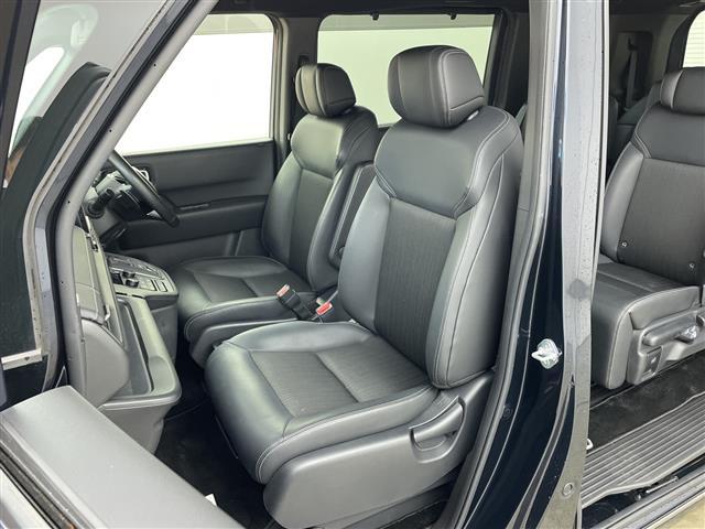 ステップワゴン e:HEVスパーダ 純正11.4インチナビ TV バックカメラ ドラレコ 衝突軽減ブレーキ レーンキープアシスト ブラインドスポットモニター 両側パワースライドドア パワーバックドア ハーフレザー シートヒーター LED(14枚目)