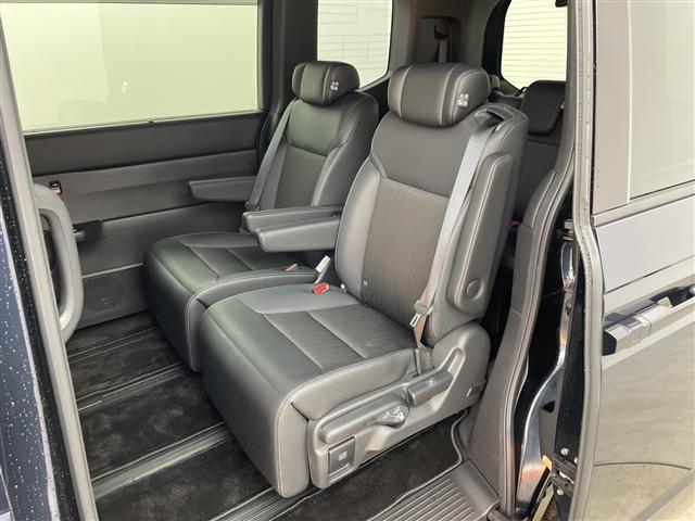 ステップワゴン e:HEVスパーダ 純正11.4インチナビ TV バックカメラ ドラレコ 衝突軽減ブレーキ レーンキープアシスト ブラインドスポットモニター 両側パワースライドドア パワーバックドア ハーフレザー シートヒーター LED(16枚目)