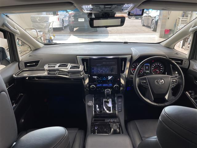 アルファード 2.5S Cパッケージ 社外10インチナビ・サンルーフ・全方位カメラ・ETC・SSR20インチアルミホイール・AXIS Stying車高調・合皮シート・前席シートヒーター・前席ベンチレーション・前席パワーシート・LTA(16枚目)