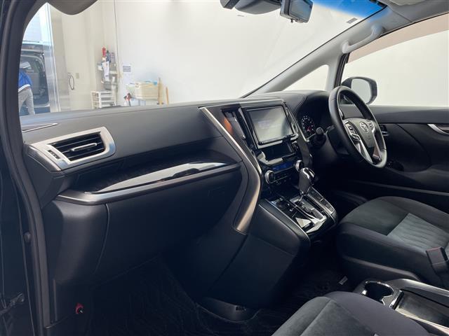 アルファード 2.5S Aパッケージ ・衝突軽減ブレーキ・レーダークルーズコントロール・純正9型ナビ・純正12型フリップダウンモニター・両側パワースライドドア・デジタルインナーミラー・ドライブレコーダー・バックカメラ・社外18インチアルミ(13枚目)