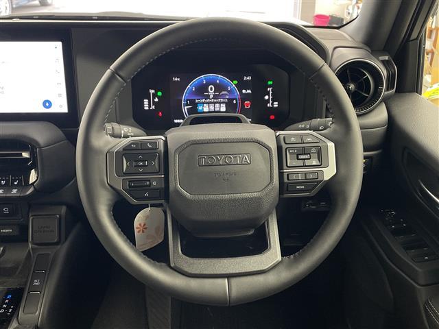 ランドクルーザー250 VX サンルーフ TV 全方位カメラ 丸目ライト プリクラッシュセーフティ レーダークルーズコントロール レーンディパーチャーアラート 革シート シートヒーター ベンチレーション デジタルインナーミラー(19枚目)