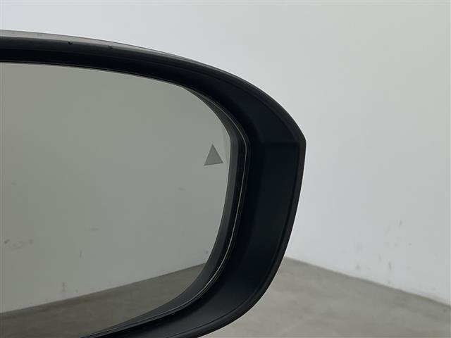 セレナ e-パワー ハイウェイスターV 登録済未使用車 純正12.3インチナビ TV 全方位カメラ プロパイロット エマージェンシーブレーキ 車線逸脱警報 車線逸脱防止支援 両側パワースライドドア デジタルインナーミラー ドライブレコーダー(35枚目)