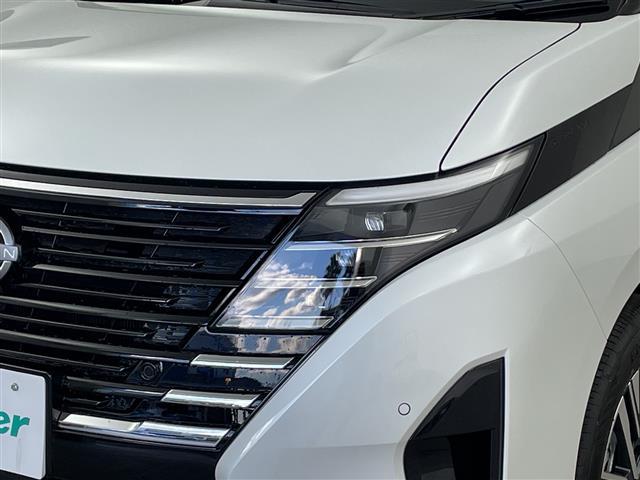 セレナ e-パワー ハイウェイスターV 登録済未使用車 純正12.3インチナビ TV 全方位カメラ プロパイロット エマージェンシーブレーキ 車線逸脱警報 車線逸脱防止支援 両側パワースライドドア デジタルインナーミラー ドライブレコーダー(37枚目)