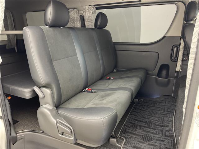 ハイエースバン スーパーGL ダークプライム ・ベットキット・ローダウン・社外15インチアルミ・エアロパーツ・社外ナビ・バックカメラ・ドライブレコーダー・AC100V・ビルトインETC・LEDライト・両側スライドドア・ステアリングリモコン・DVD(10枚目)