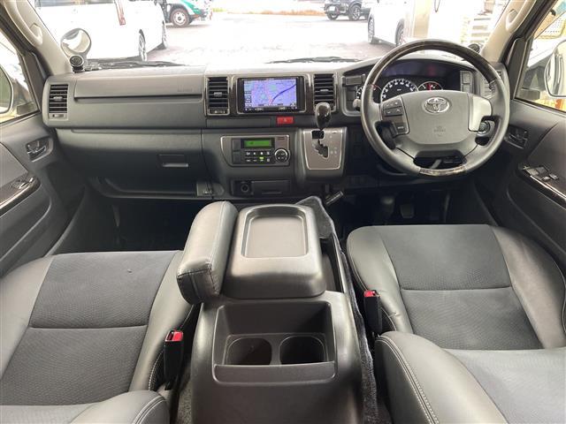 ハイエースバン スーパーGL ダークプライム ・ベットキット・ローダウン・社外15インチアルミ・エアロパーツ・社外ナビ・バックカメラ・ドライブレコーダー・AC100V・ビルトインETC・LEDライト・両側スライドドア・ステアリングリモコン・DVD(42枚目)