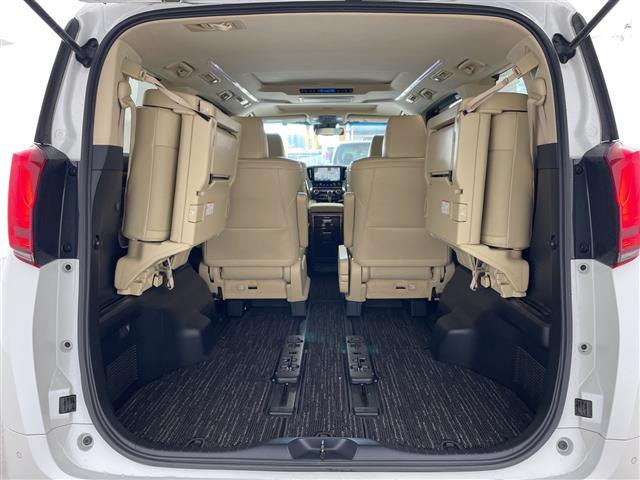 アルファード 2.5G ・サンルーフ・トヨタセーフティーセンス・レーントレーシングアシスト・レーダークルーズコントロール・10型ナビ・純正12型フリップダウンモニター・両側パワースライドドア・3眼LED・HDMI接続・ETC(18枚目)