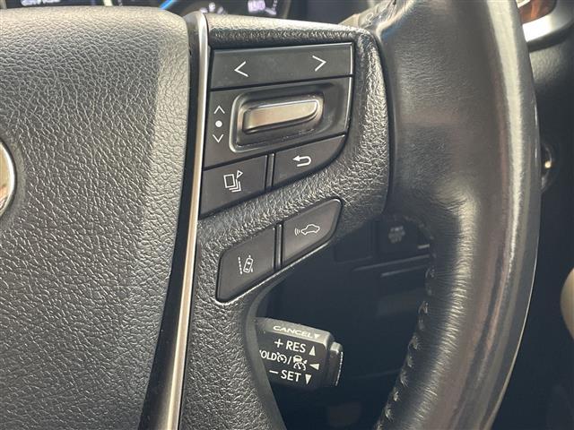 アルファード 2.5G ・サンルーフ・トヨタセーフティーセンス・レーントレーシングアシスト・レーダークルーズコントロール・10型ナビ・純正12型フリップダウンモニター・両側パワースライドドア・3眼LED・HDMI接続・ETC(22枚目)