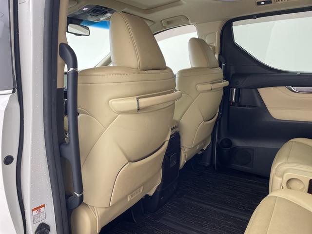 アルファード 2.5G ・サンルーフ・トヨタセーフティーセンス・レーントレーシングアシスト・レーダークルーズコントロール・10型ナビ・純正12型フリップダウンモニター・両側パワースライドドア・3眼LED・HDMI接続・ETC(56枚目)