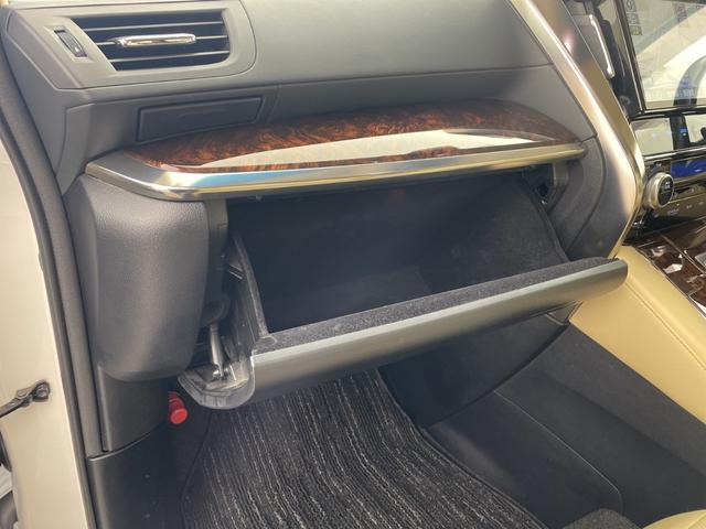 アルファード 2.5G ・サンルーフ・トヨタセーフティーセンス・レーントレーシングアシスト・レーダークルーズコントロール・10型ナビ・純正12型フリップダウンモニター・両側パワースライドドア・3眼LED・HDMI接続・ETC(73枚目)