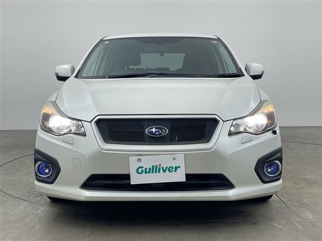 インプレッサスポーツ ２．０ｉ－Ｓ　・社外ナビ・フルセグ・Ｂｌｕｅｔｏｏｔｈ・クルーズコントロール・運転席パワーシート・革巻きステアリング・ＨＩＤヘッドライト・キーレス・スペアキー・純正１７インチアルミホイール・純正フロアマット・ＥＴＣ（4枚目）