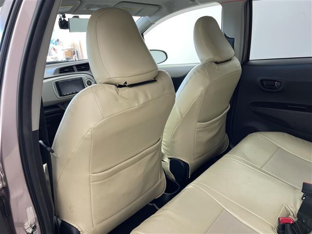 ヴィッツ Ｆ　社外ナビ／ＣＤ／ＤＶＤ／ＨＤＤ／ＴＶ・バックカメラ・ＥＴＣ・社外前後ドライブレコーダー・フロントスポイラー・社外１４インチアルミホイール（15枚目）