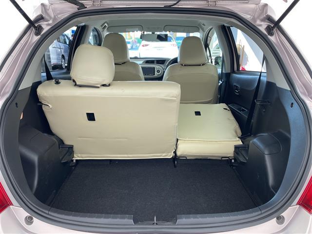 ヴィッツ Ｆ　社外ナビ／ＣＤ／ＤＶＤ／ＨＤＤ／ＴＶ・バックカメラ・ＥＴＣ・社外前後ドライブレコーダー・フロントスポイラー・社外１４インチアルミホイール（17枚目）