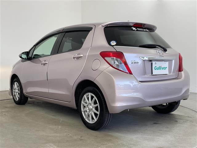 ヴィッツ Ｆ　社外ナビ／ＣＤ／ＤＶＤ／ＨＤＤ／ＴＶ・バックカメラ・ＥＴＣ・社外前後ドライブレコーダー・フロントスポイラー・社外１４インチアルミホイール（42枚目）