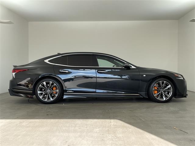 ＬＳ ＬＳ５００ｈ　Ｆスポーツ　・純正ナビ（ＣＤ／ＤＶＤ／ＢＤ／ＳＤ／ＵＳＢ／ＢＴ／ＴＶ）・全方位カメラ・サンルーフ・純正ドラレコ・純正レーダー・ＡＣ１００Ｖ（１５００Ｗ）・ビルトインＥＴＣ・ＢＳＭ・ＰＫＳＡ・クリアランスソナー（7枚目）
