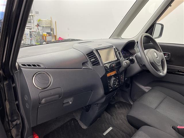 パレットＳＷ ＸＳ　社外ナビ／ＡＭ／ＦＭ／ＣＤ／ＤＶＤ／ＨＤＤ／ＴＶ・ＥＴＣ・片側パワースライドドア・オートライト・ＨＩＤライト・フォグランプ・スマートキー（12枚目）