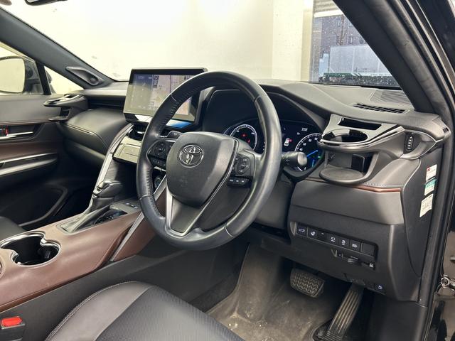 ハリアーハイブリッド Ｚ　レザーパッケージ　純正ナビ　全方位カメラ　ＪＢＬサウンド　トヨタセーフティセンス　革シート　前席パワーシート・シートヒーター・ベンチレーション　ＬＥＤヘッドライト　純正アルミホイールタイヤ　純正ドラレコ　スペアキー（8枚目）