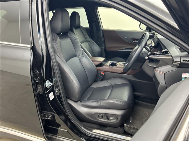 ハリアーハイブリッド Ｚ　レザーパッケージ　純正ナビ　全方位カメラ　ＪＢＬサウンド　トヨタセーフティセンス　革シート　前席パワーシート・シートヒーター・ベンチレーション　ＬＥＤヘッドライト　純正アルミホイールタイヤ　純正ドラレコ　スペアキー（9枚目）