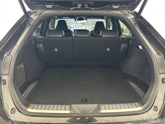 ハリアーハイブリッド Ｚ　レザーパッケージ　純正ナビ　全方位カメラ　ＪＢＬサウンド　トヨタセーフティセンス　革シート　前席パワーシート・シートヒーター・ベンチレーション　ＬＥＤヘッドライト　純正アルミホイールタイヤ　純正ドラレコ　スペアキー（16枚目）