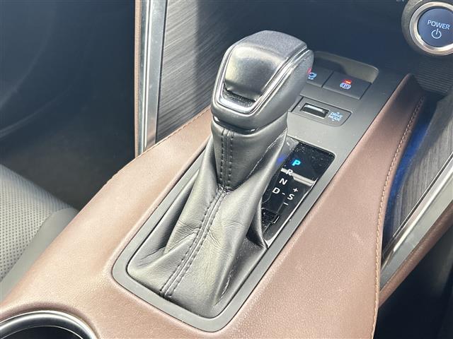 ハリアーハイブリッド Ｚ　レザーパッケージ　純正ナビ　全方位カメラ　ＪＢＬサウンド　トヨタセーフティセンス　革シート　前席パワーシート・シートヒーター・ベンチレーション　ＬＥＤヘッドライト　純正アルミホイールタイヤ　純正ドラレコ　スペアキー（29枚目）