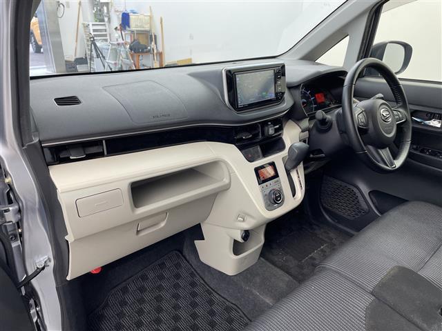 ムーヴ ＸリミテッドＩＩ　ＳＡＩＩＩ　バックカメラ　スマートアシストＩＩＩ　社外ナビ　衝突軽減ブレーキ　オートマチックハイビーム　ヘッドライトレベライザー　アイドリングストップ　運転席シートヒーター　革巻きステアリング　ＬＥＤヘッドライト（12枚目）