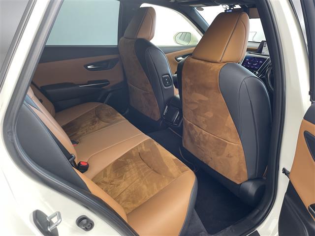 クラウンハイブリッド Ｓ　エレガンススタイルＩＩ　純正ナビ・サンルーフ・モデリスタ・レイズＨＯＭＵＲＡアルミホイール・全方位カメラ・トヨタセーフティセンス・前後ドラレコ・ＥＴＣ２．０・デジタルインナーミラー・シートヒーター・スペアキー・ハーフレザー（10枚目）