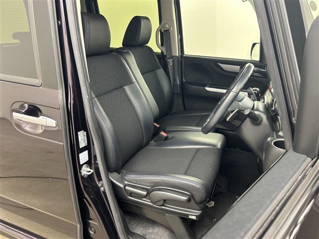 Ｎ－ＢＯＸカスタム Ｇ　ターボＳＳブラックスタイルパッケージ　純正ナビ・バックカメラ・両側パワースライドドア・シティブレーキアクティブシステム・ビルトインＥＴＣ・パドルシフト・ドライブレコーダ―・ステアリングスイッチ・クルーズコントロール・ＨＩＤオートライト（9枚目）