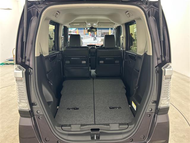 Ｎ－ＢＯＸカスタム Ｇ　ターボＳＳブラックスタイルパッケージ　純正ナビ・バックカメラ・両側パワースライドドア・シティブレーキアクティブシステム・ビルトインＥＴＣ・パドルシフト・ドライブレコーダ―・ステアリングスイッチ・クルーズコントロール・ＨＩＤオートライト（19枚目）