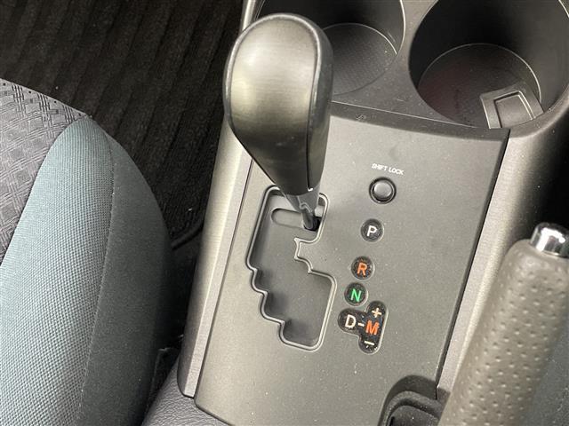 ヴァンガード ２４０Ｓ　Ｓパッケージ　社外ナビ・バックカメラ・ＭＴモード付ＡＴ・ＩＣＯＮ・クルーズコントロール・ステアリングスイッチ・ダウンジングアシストコントロール・純正フロアマット・ドアバイザー・オールオートパワーウィンドウ（26枚目）