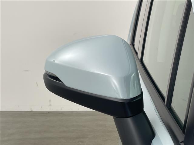 フリード ｅ：ＨＥＶエアー　ＥＸ　登録済未使用車　９型ナビ　ＴＶ　バックカメラ　衝突軽減ブレーキ　レーンキープアシストシステム　ブラインドスポットモニタ　両側パワースライドドア　ハーフレザー　シートヒーター　ＬＥＤ　オートハイビーム（40枚目）