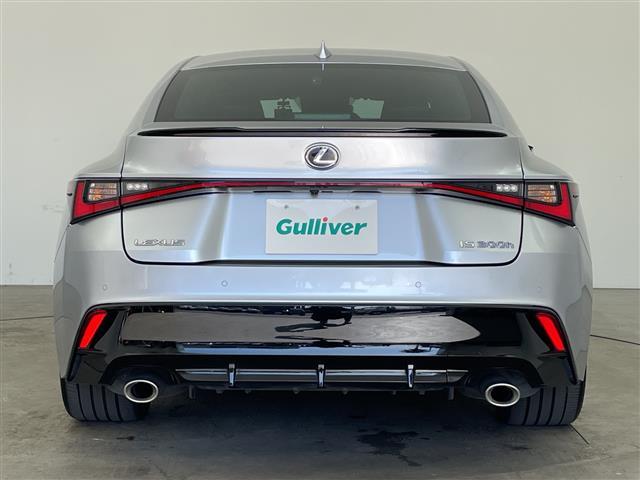 ＩＳ ＩＳ３００ｈ　Ｆスポーツ　・マークレビンソン・プリクラッシュセーフティ・レーントレーシングアシスト・レーダークルーズコントロール・オートハイビーム・１０．３型ナビ・全方位カメラ・ＢＳＭ・３眼ＬＥＤ・シートベンチレーション（5枚目）