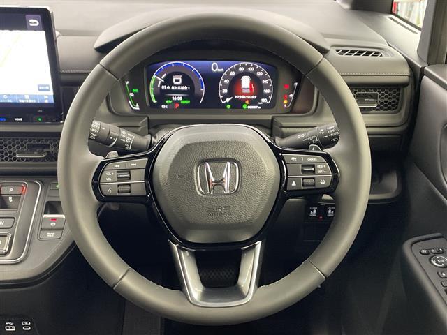 ステップワゴン ｅ：ＨＥＶスパーダ　・登録済未使用車・衝突軽減ブレーキ・路外逸脱抑制機能・車線維持支援システム・レーダークルーズコントロール・オートハイビーム・１１．４型ナビ・１５．６型後席モニター・ＢＳＭ・パワーバックドア・両側電動（22枚目）