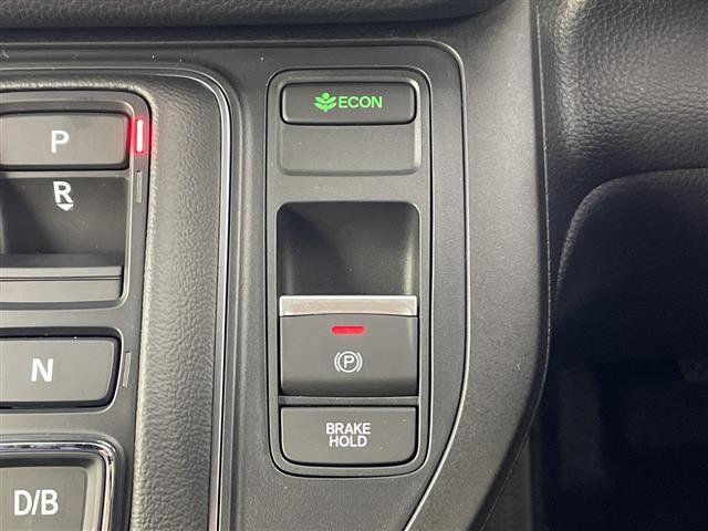 ステップワゴン ｅ：ＨＥＶスパーダ　・登録済未使用車・衝突軽減ブレーキ・路外逸脱抑制機能・車線維持支援システム・レーダークルーズコントロール・オートハイビーム・１１．４型ナビ・１５．６型後席モニター・ＢＳＭ・パワーバックドア・両側電動（30枚目）