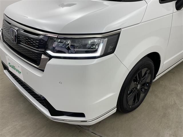 ステップワゴン ｅ：ＨＥＶスパーダ　・登録済未使用車・衝突軽減ブレーキ・路外逸脱抑制機能・車線維持支援システム・レーダークルーズコントロール・オートハイビーム・１１．４型ナビ・１５．６型後席モニター・ＢＳＭ・パワーバックドア・両側電動（40枚目）