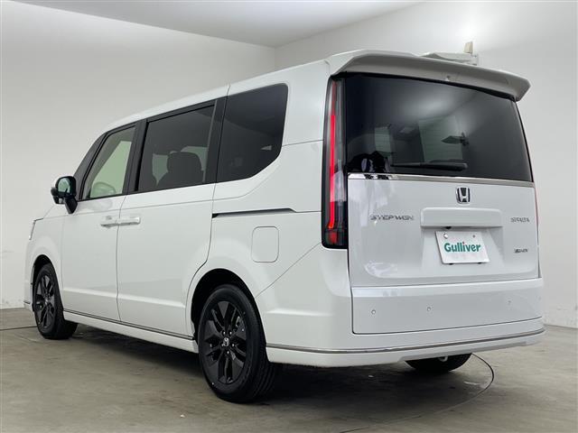 ステップワゴン ｅ：ＨＥＶスパーダ　・登録済未使用車・衝突軽減ブレーキ・路外逸脱抑制機能・車線維持支援システム・レーダークルーズコントロール・オートハイビーム・１１．４型ナビ・１５．６型後席モニター・ＢＳＭ・パワーバックドア・両側電動（43枚目）