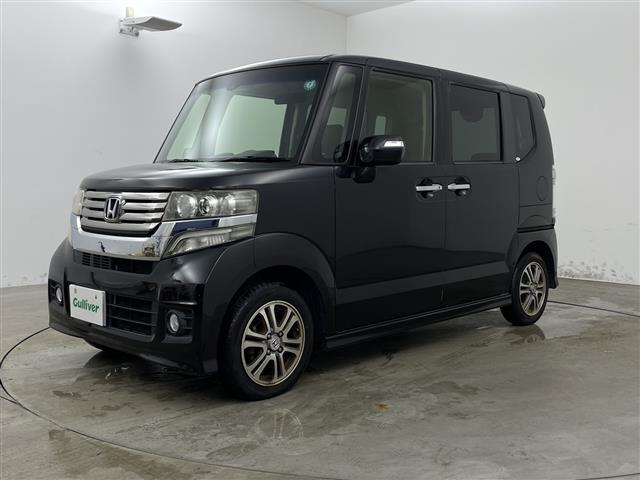 Ｎ－ＢＯＸカスタム Ｇ　ＳＳパッケージ　純正ナビ　ＴＶ　バックカメラ　ＥＴＣ　衝突軽減ブレーキ　両側パワースライドドア　スマートキー　プッシュスタート　ワンオーナー（2枚目）