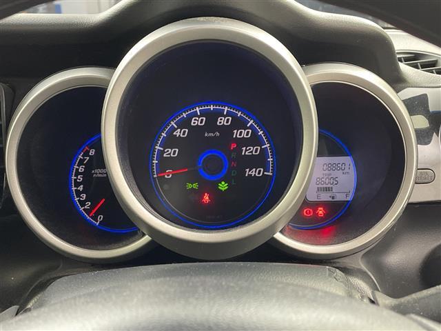 Ｎ－ＢＯＸカスタム Ｇ　ＳＳパッケージ　純正ナビ　ＴＶ　バックカメラ　ＥＴＣ　衝突軽減ブレーキ　両側パワースライドドア　スマートキー　プッシュスタート　ワンオーナー（18枚目）