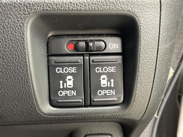 Ｎ－ＢＯＸカスタム Ｇ　ＳＳパッケージ　純正ナビ　ＴＶ　バックカメラ　ＥＴＣ　衝突軽減ブレーキ　両側パワースライドドア　スマートキー　プッシュスタート　ワンオーナー（31枚目）