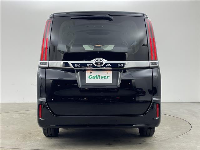 ノア Ｘ　・純正ナビ・ＣＤ・ＤＶＤ・ＡＭ・ＦＭ・ＵＳＢ・ＨＤＭＩ・ＢＴ・ＴＶ・バックカメラ・ビルトインＥＴＣ・片側パワースライドドア・ＭＴモード付ＡＴ・先行車発進通知・アイドリングストップ・スマートキー（5枚目）