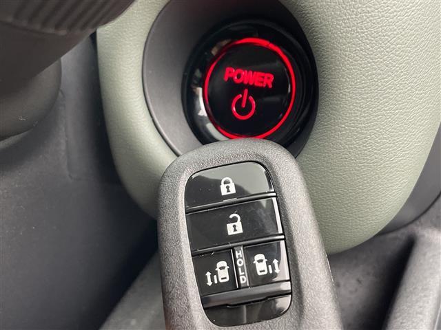 フリード ｅ：ＨＥＶクロスター　・登録済未使用車・純正９インチホンダコネクトナビ・Ｂｌｕｅｔｏｏｔｈ接続・ＡｐｐｌｅＣａｒＰｌａｙ・ＡｎｄｒｏｉｄＡｕｔｏ・前席シートヒーター・両側パワースライドドア・ホンダセンシング・ＬＥＤ（22枚目）