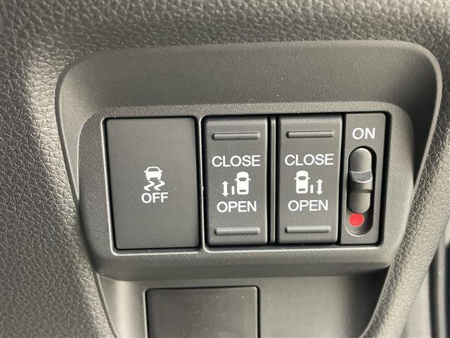 フリード ｅ：ＨＥＶクロスター　・登録済未使用車・純正９インチホンダコネクトナビ・Ｂｌｕｅｔｏｏｔｈ接続・ＡｐｐｌｅＣａｒＰｌａｙ・ＡｎｄｒｏｉｄＡｕｔｏ・前席シートヒーター・両側パワースライドドア・ホンダセンシング・ＬＥＤ（32枚目）