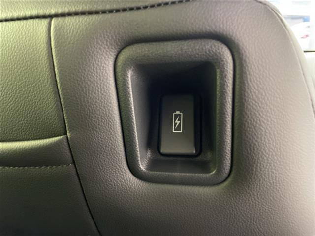 フリード ｅ：ＨＥＶクロスター　・登録済未使用車・純正９インチホンダコネクトナビ・Ｂｌｕｅｔｏｏｔｈ接続・ＡｐｐｌｅＣａｒＰｌａｙ・ＡｎｄｒｏｉｄＡｕｔｏ・前席シートヒーター・両側パワースライドドア・ホンダセンシング・ＬＥＤ（35枚目）