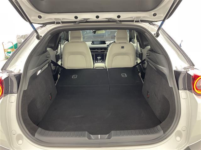 ＭＸ－３０ ベースグレード　・モダンコンフィデンスＰＫＧ・スマートブレーキサポート・レーダークルーズコントロール・レーンキープアシスト・全方位カメラ・前後ドラレコ・ＢＳＭ・前席シートヒーター・ＨＵＤ・ステアリングヒーター・ＥＴＣ（17枚目）