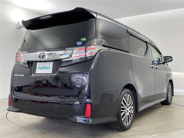ヴェルファイア ２．５Ｚ　Ｇエディション　社外１１インチナビ　ＴＶ　１２．８インチフリップダウンモニター　サンルーフ　バックカメラ　ＥＴＣ　両側パワースライドドア　パワーバックドア　ステアリングヒーター　クリアランスソナー　パワーシート（3枚目）