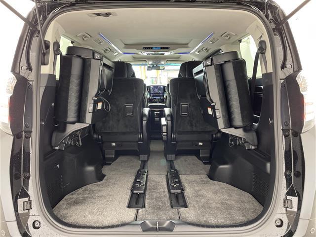 ヴェルファイア ２．５Ｚ　Ｇエディション　社外１１インチナビ　ＴＶ　１２．８インチフリップダウンモニター　サンルーフ　バックカメラ　ＥＴＣ　両側パワースライドドア　パワーバックドア　ステアリングヒーター　クリアランスソナー　パワーシート（18枚目）