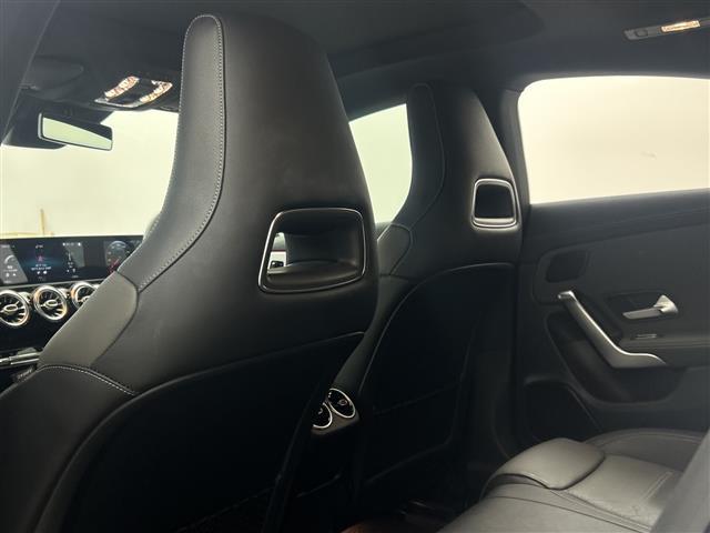 CLAクラス CLA200d AMGライン サンルーフ・純正ナビ・全方位カメラ・ビルトインETC・前後ドライブレコーダー・黒革シート・前席シートヒーター・アクティブブレーキアシスト・レーダークルーズコントロール・Mercedes me(14枚目)