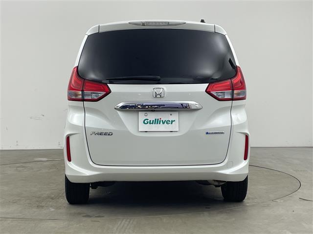 フリードハイブリッド ハイブリッド・ＥＸ　社外ナビ・バックカメラ・ビルトインＥＴＣ・衝突軽減ブレーキ・レーンキープアシスト・レーダークルーズコントロール・ハーフレザーシート・前席シートヒーター・ドアミラーヒーター・フロントワイパーデアイサー（5枚目）