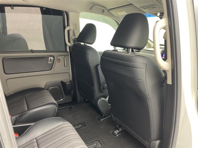 フリードハイブリッド ハイブリッド・ＥＸ　社外ナビ・バックカメラ・ビルトインＥＴＣ・衝突軽減ブレーキ・レーンキープアシスト・レーダークルーズコントロール・ハーフレザーシート・前席シートヒーター・ドアミラーヒーター・フロントワイパーデアイサー（9枚目）